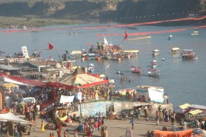 Gwarighat (ग्वारीघाट)- Temple & Holy River bath spot
