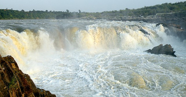 Dhuandhar Falls (धुआंधार) - Waterfall