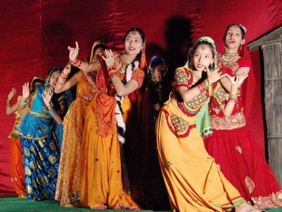 Bhojpuri Dancers 