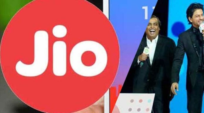 Reliance Jio chairman Mukesh Ambani with Shah Rukh Khan