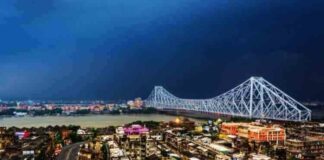 Howrah Bridge in Kolkata