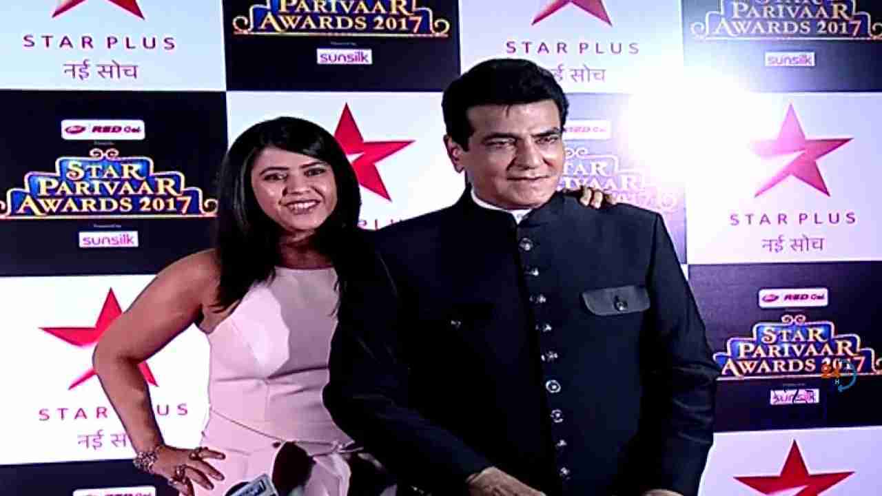 Ekta with father Jeetendra