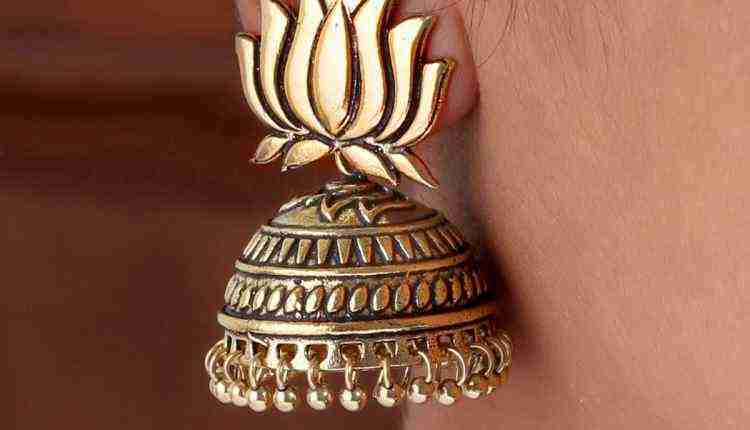 Jhumkas