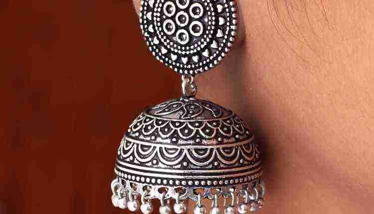 Jhumkas