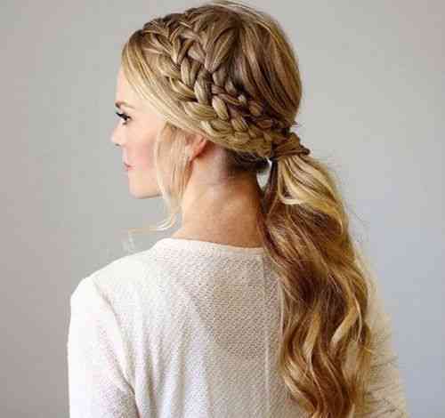 Side Braided Pony Tail