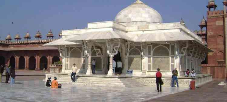 Moti Masjid, Agra