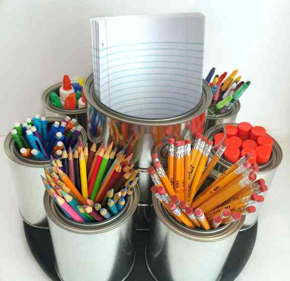 Rotating Pen Stand