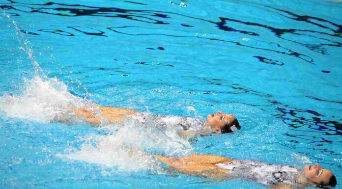 Girls Swimming, Pool