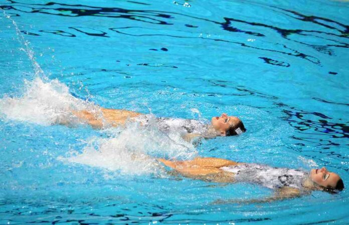 Girls Swimming, Pool