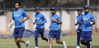 Indian cricket team practicing