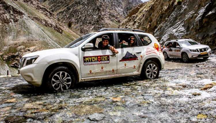 Rent Renault Duster for Self Drive - MyChoize Car Rentals