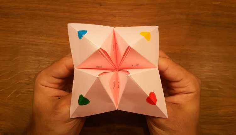 The Colored Paper Game