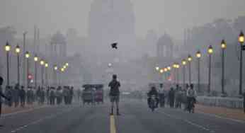 Why is India so polluted and what are its causes?