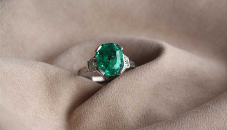 Mercury, Budh, Emerald Gemstone Ring