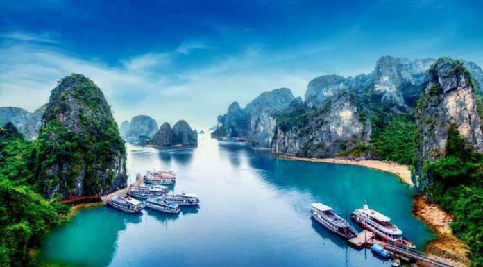 Halong Bay, Hạ Long Bay, Vietnam,limestone, Rainforests, Island,