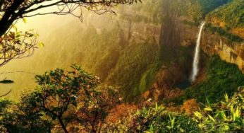 10 Most Popular and must Visit Places to visit in Meghalaya