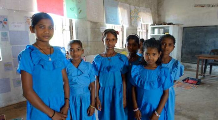 Govt School, School Kids, Uniform, Classroom