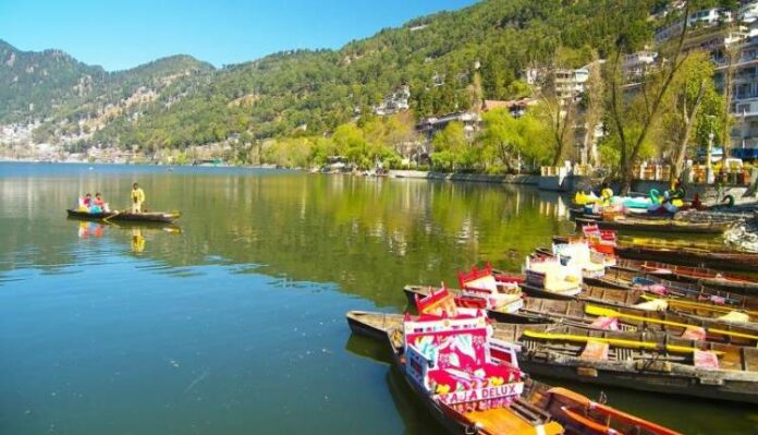 Nainital, Almora, Uttarakhand Tourism Couple